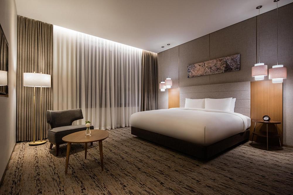 מלון Ramada By Wyndham Seoul Sindorim מראה חיצוני תמונה