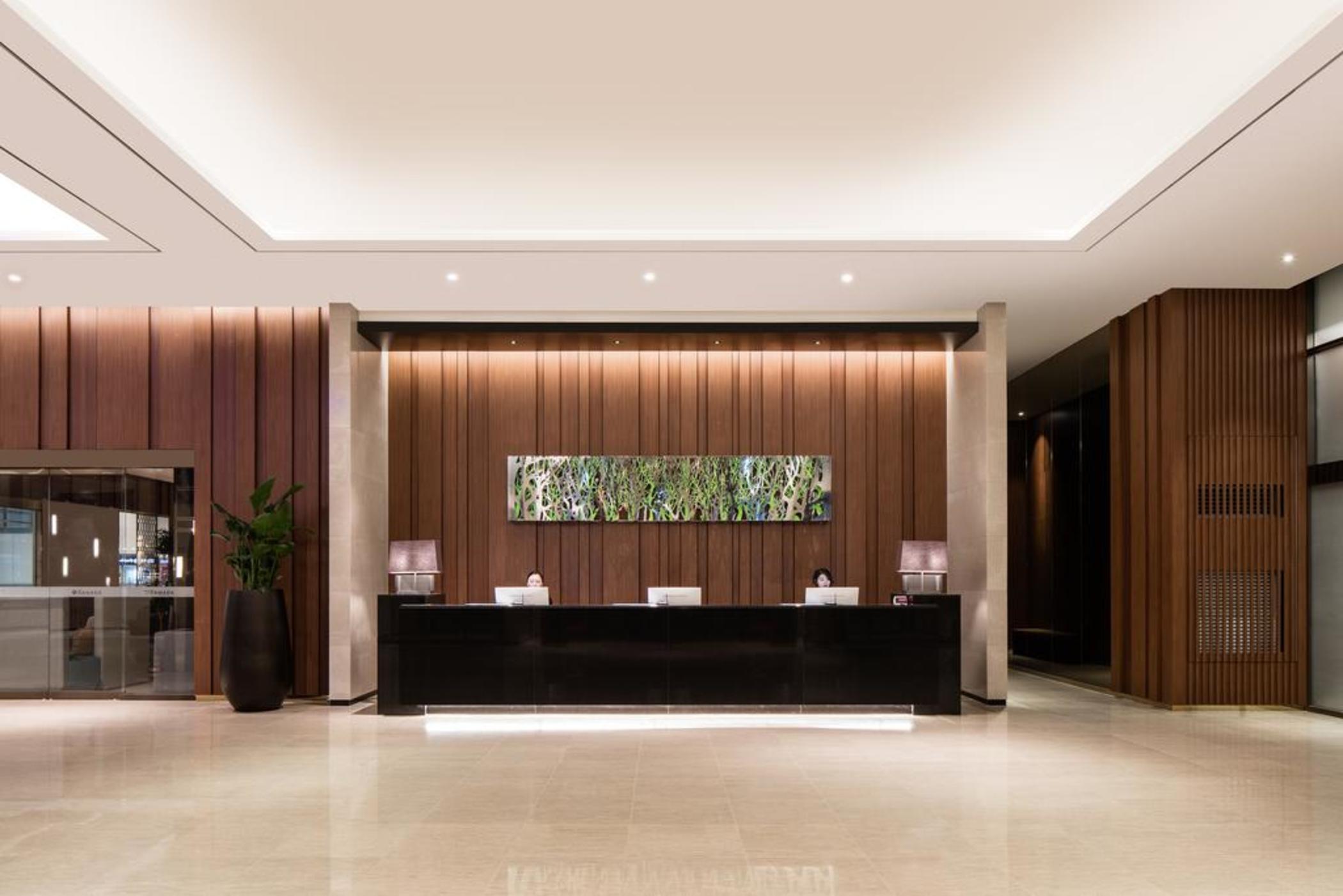 מלון Ramada By Wyndham Seoul Sindorim מראה חיצוני תמונה